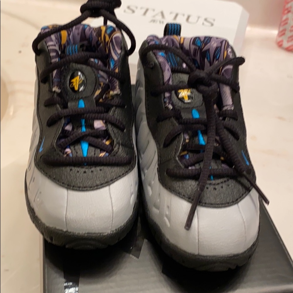 Nike posits